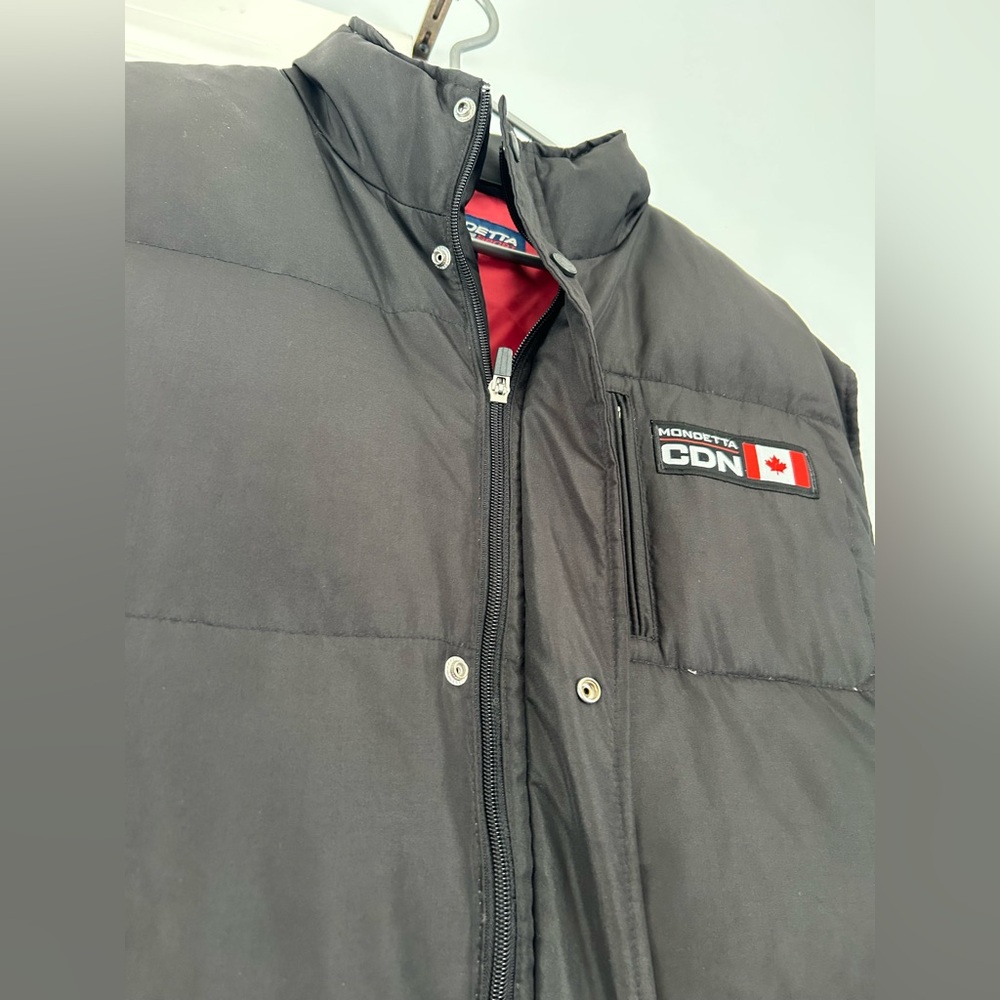 Men's Mondetta Sport Puffer Vest - Picture 4 of 12